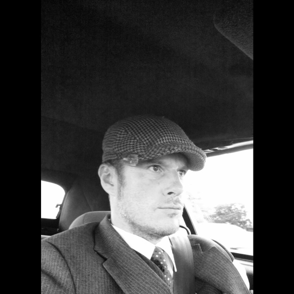 Meet your Posher, Dermot - Picture 2 of 5